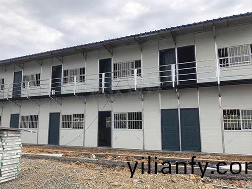 活(huo)動(dong)闆房(fang)