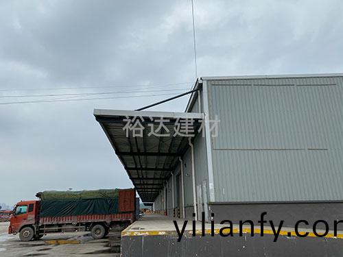 鋼結(jie)構簡(jian)易棚